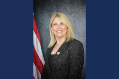 Portrait of Council Member Lisa Duke